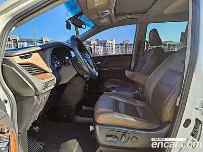 Toyota Sienna 2017 3.5 Автомат в Москве № 215667, миниатюра 5