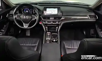 Honda Accord 2022 2.0 Автомат в Москве № 215688, миниатюра 6