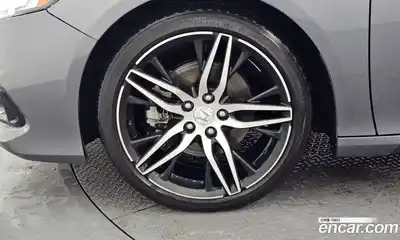 Honda Accord 2022 2.0 Автомат в Москве № 215688, миниатюра 8