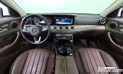 Mercedes-Benz E-Class, 2017
