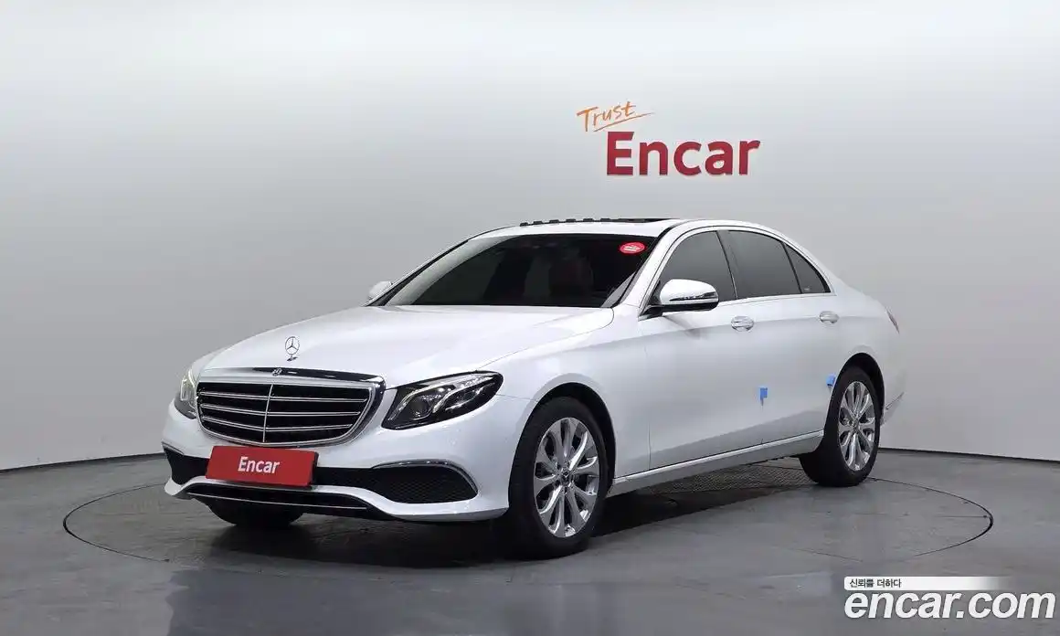 Mercedes-Benz E-Class 2017 1.9 Автомат в Москве № 217213, фото 8