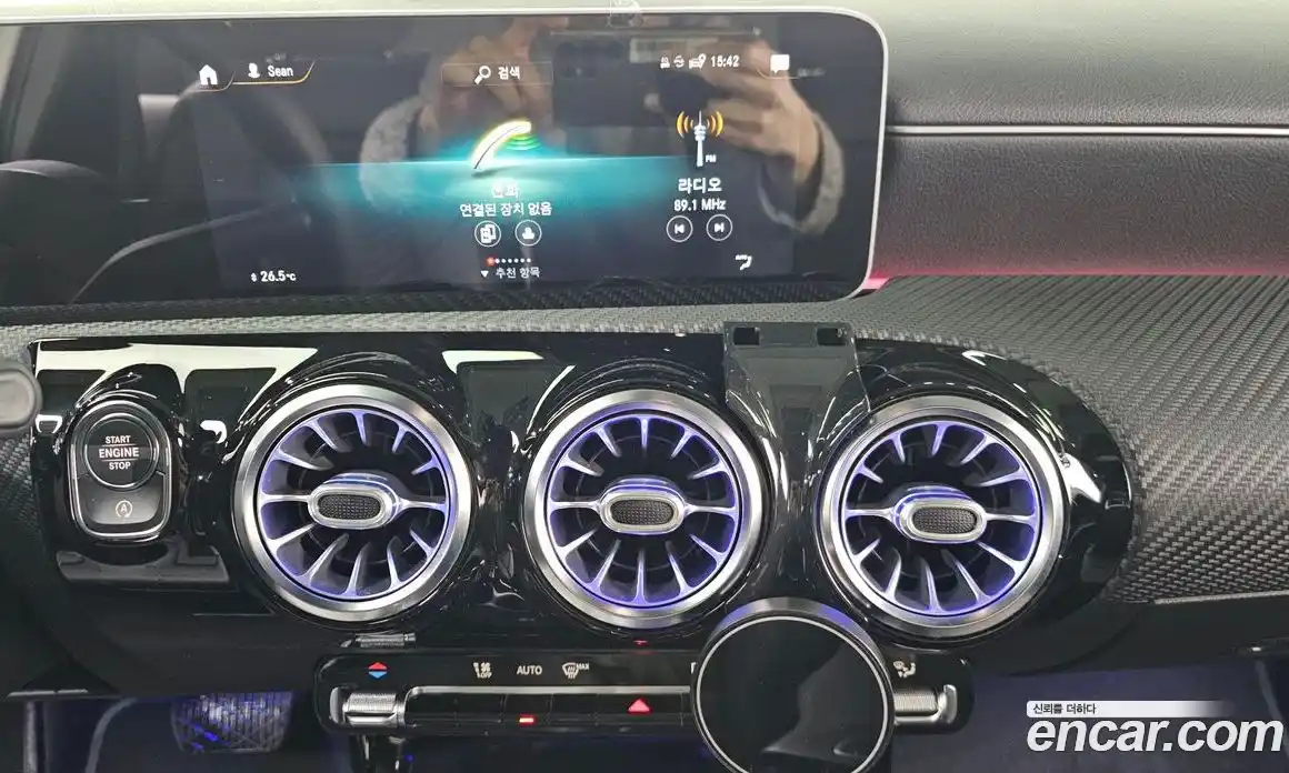 Mercedes-Benz A-Class 2020 2.0 Автомат в Москве № 219931, фото 14