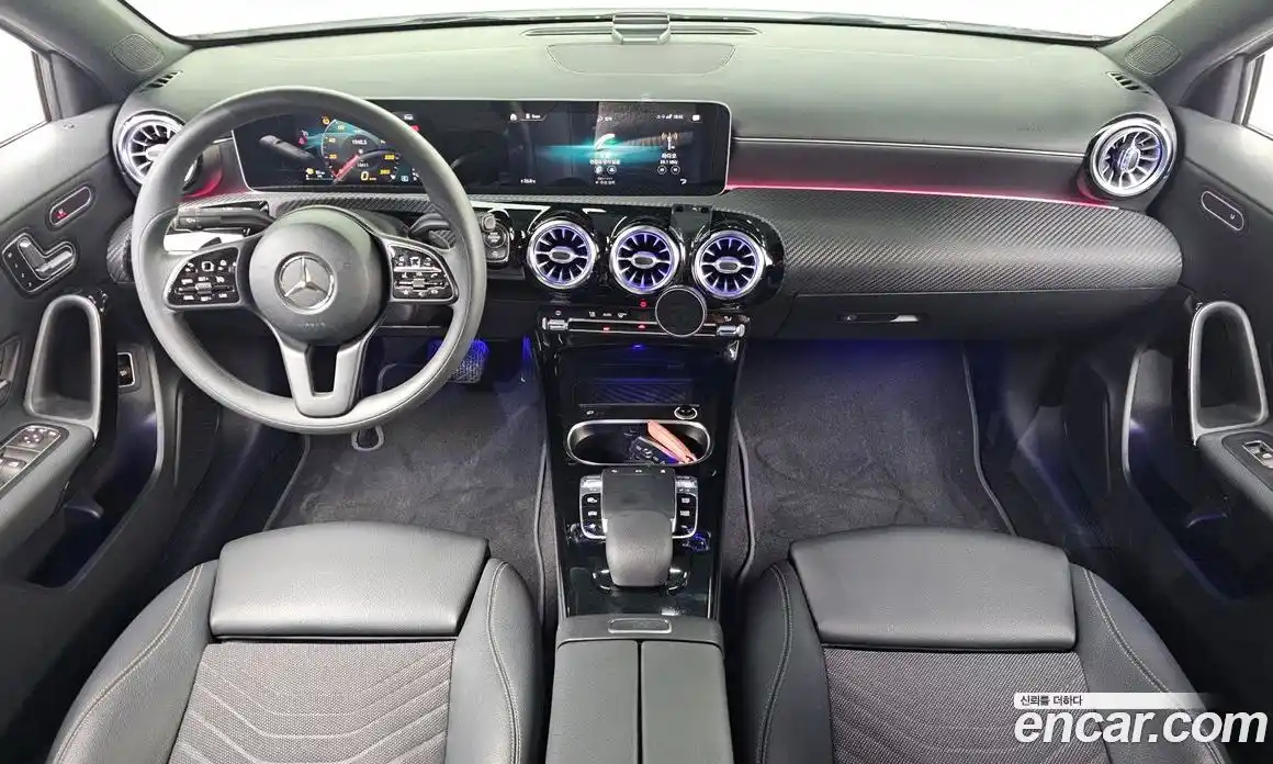 Mercedes-Benz A-Class 2020 2.0 Автомат в Москве № 219931, фото 7