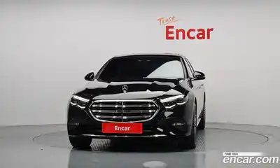 Mercedes-Benz E-Class 2024 3.0 Автомат в Москве № 223628, миниатюра 4