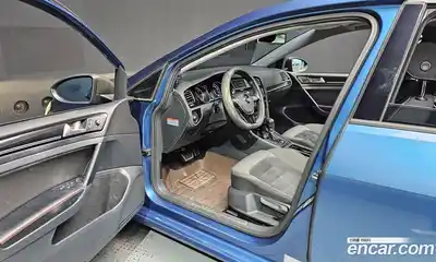 Volkswagen Golf, 2015