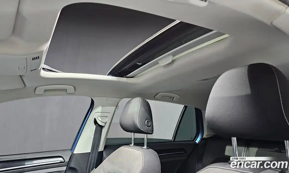 Volkswagen Golf 2015 2.0 Автомат в Москве № 223718, фото 17