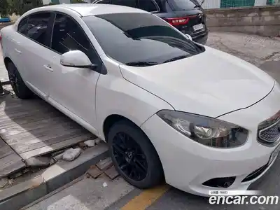 Renault SM3 2013 1.6 Автомат в Москве № 227389, миниатюра 2