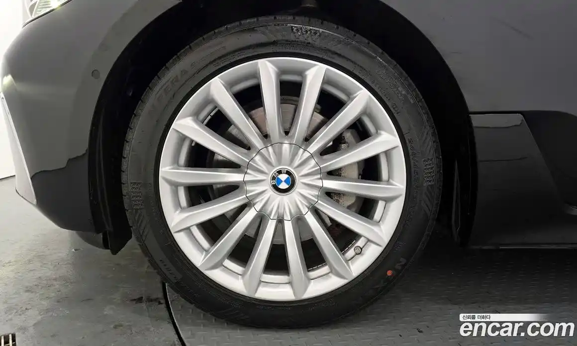 BMW Gran Turismo 2022 3.0 Автомат в Москве № 228603, фото 11