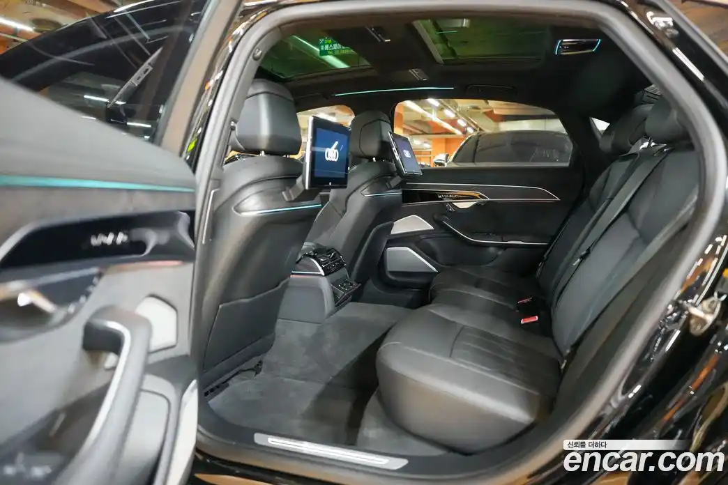 Audi A8 2023 3.0 Автомат в Москве № 230313, фото 11