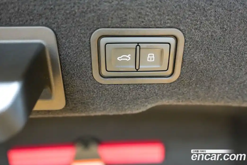 Audi A8 2023 3.0 Автомат в Москве № 230313, фото 19