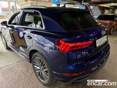 Audi Q3 2023 2.0 Автомат в Москве № 230341, миниатюра 2