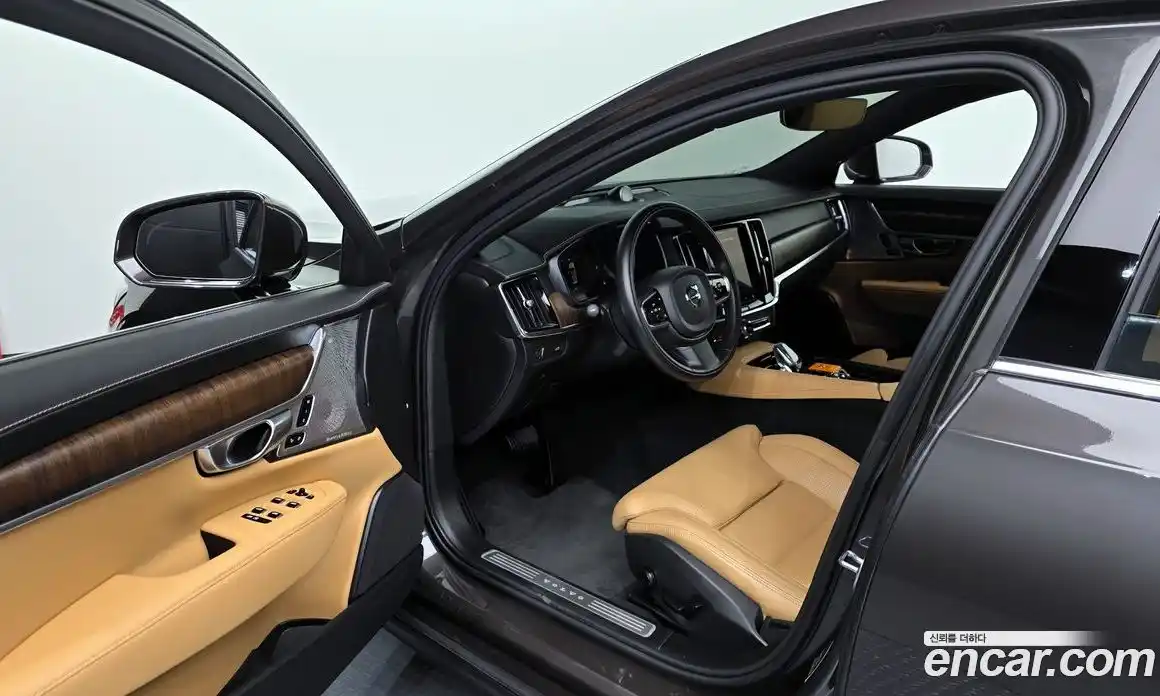 Volvo S90 2022 2.0 Автомат в Москве № 230506, фото 8