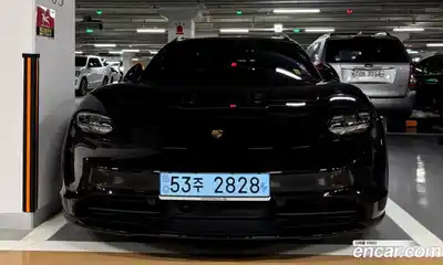 Porsche Taycan 2024 Автомат в Москве № 230940, миниатюра 4