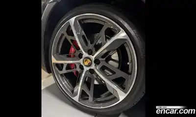 Porsche Taycan 2024 Автомат в Москве № 230940, миниатюра 6