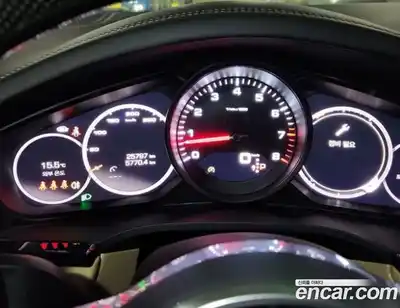 Porsche Cayenne 2021 3.0 Автомат в Москве № 231038, миниатюра 4