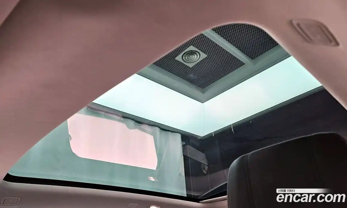 Land Rover Range-Rover Evoque 2020 2.0 Автомат в Москве № 231210, фото 11