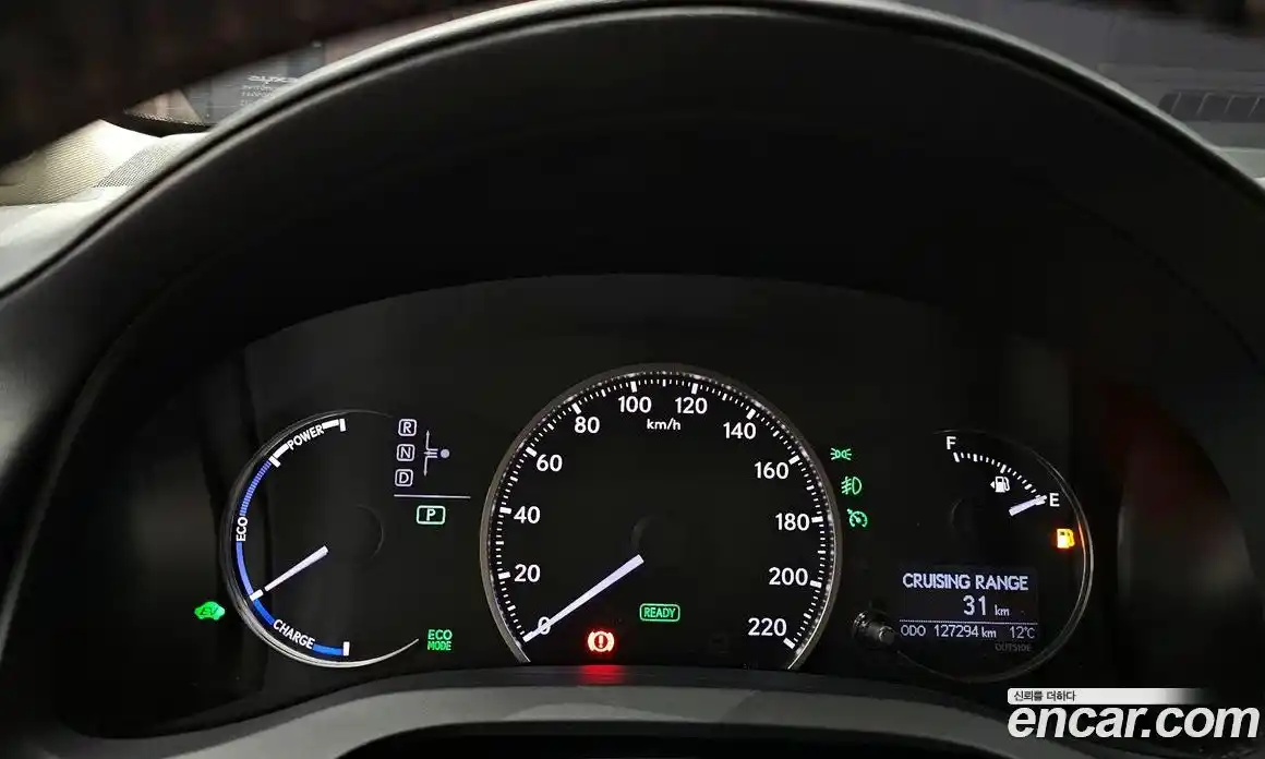 Lexus CT200h 2016 1.8 Автомат в Москве № 231978, фото 14