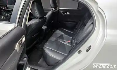 Lexus CT200h 2016 1.8 Автомат в Москве № 231978, миниатюра 9