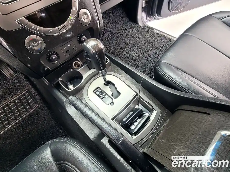 SsangYong Rexton 2015 2.0 Автомат в Москве № 23258, фото 15