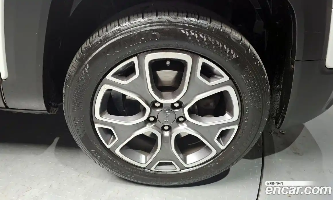 Jeep Renegade 2016 2.0 Автомат в Москве № 232695, фото 12