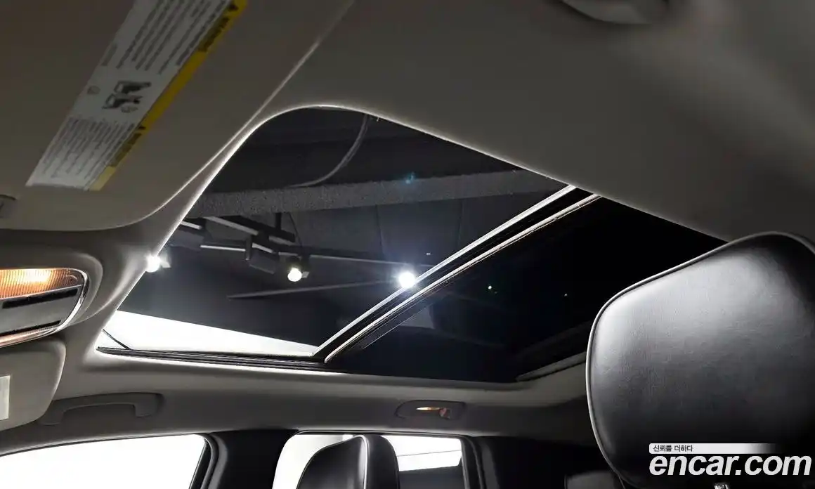 Jeep Cherokee 2012 3.0 Автомат в Москве № 232753, фото 13