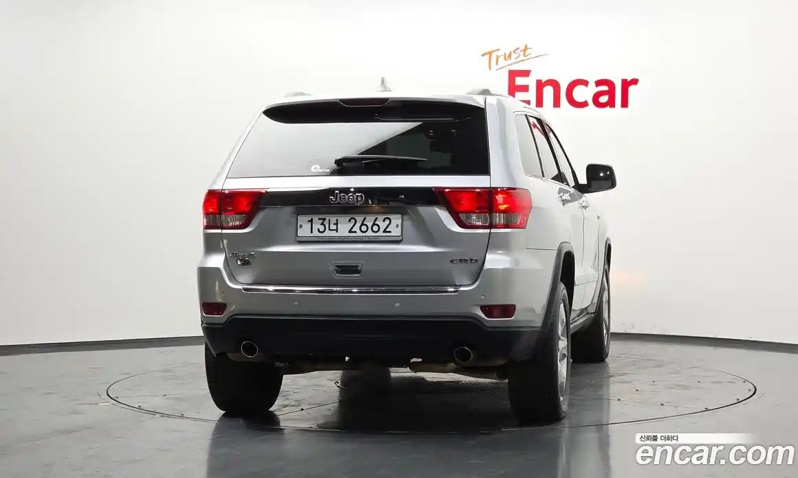 Jeep Cherokee 2012 3.0 Автомат в Москве № 232753, фото 10