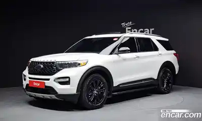 Ford Explorer, 2022