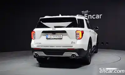 Ford Explorer 2022 2.3 Автомат в Москве № 233146, миниатюра 4