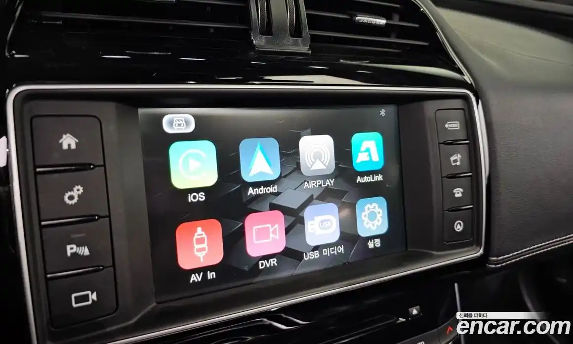 Jaguar XE 2016 3.0 Автомат в Москве № 238130, фото 20