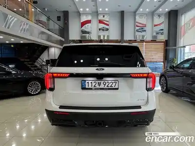 Ford Explorer 2025 2.3 Автомат в Москве № 241190, миниатюра 4