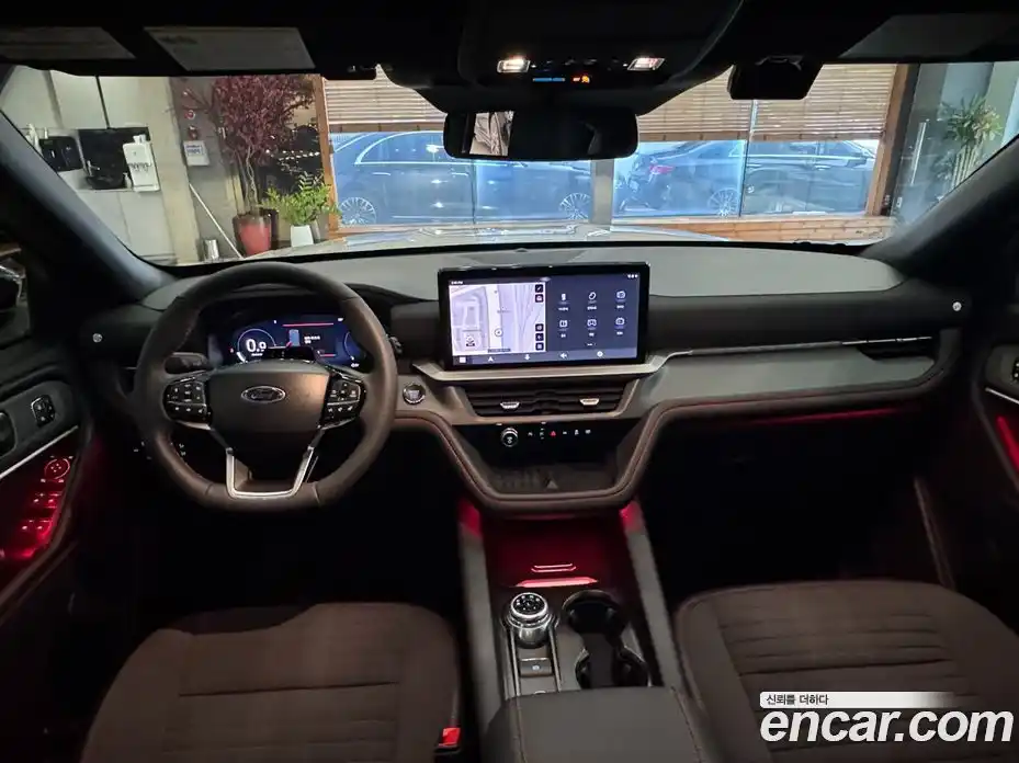 Ford Explorer 2025 2.3 Автомат в Москве № 241190, фото 7