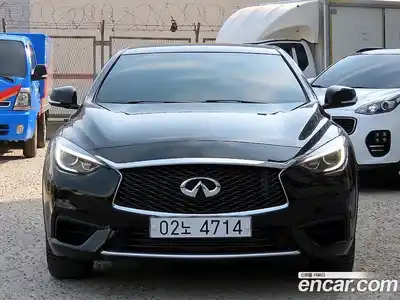 Infiniti Q30, 2019