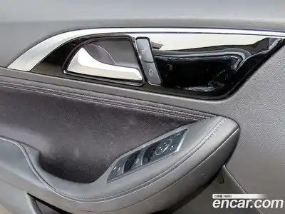 Infiniti Q30 2019 2.0 Автомат в Москве № 249191, миниатюра 11