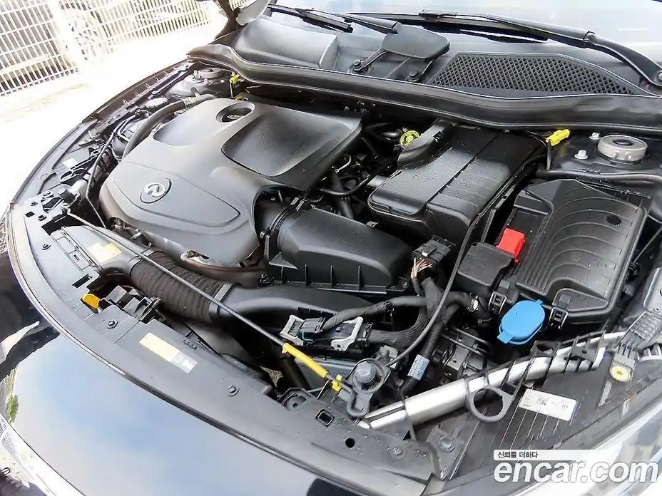 Infiniti Q30 2019 2.0 Автомат в Москве № 249191, фото 18