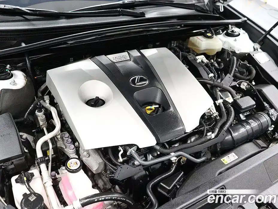 Lexus ES 2021 2.5 Вариатор в Москве № 254379, фото 18