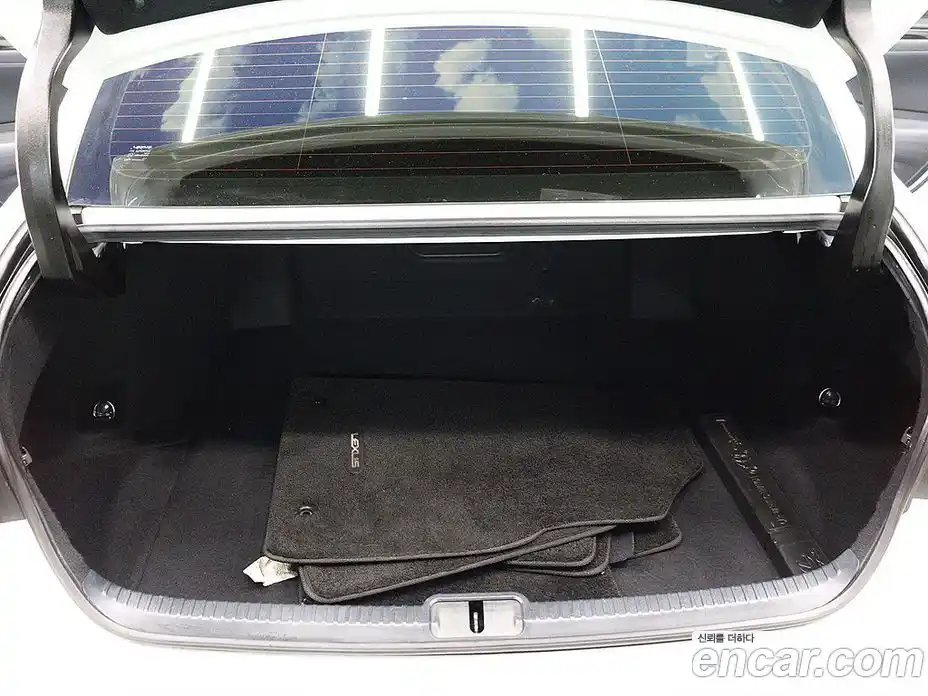 Lexus ES 2021 2.5 Вариатор в Москве № 254379, фото 19