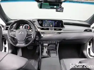 Lexus ES 2021 2.5 Вариатор в Москве № 254379, миниатюра 10
