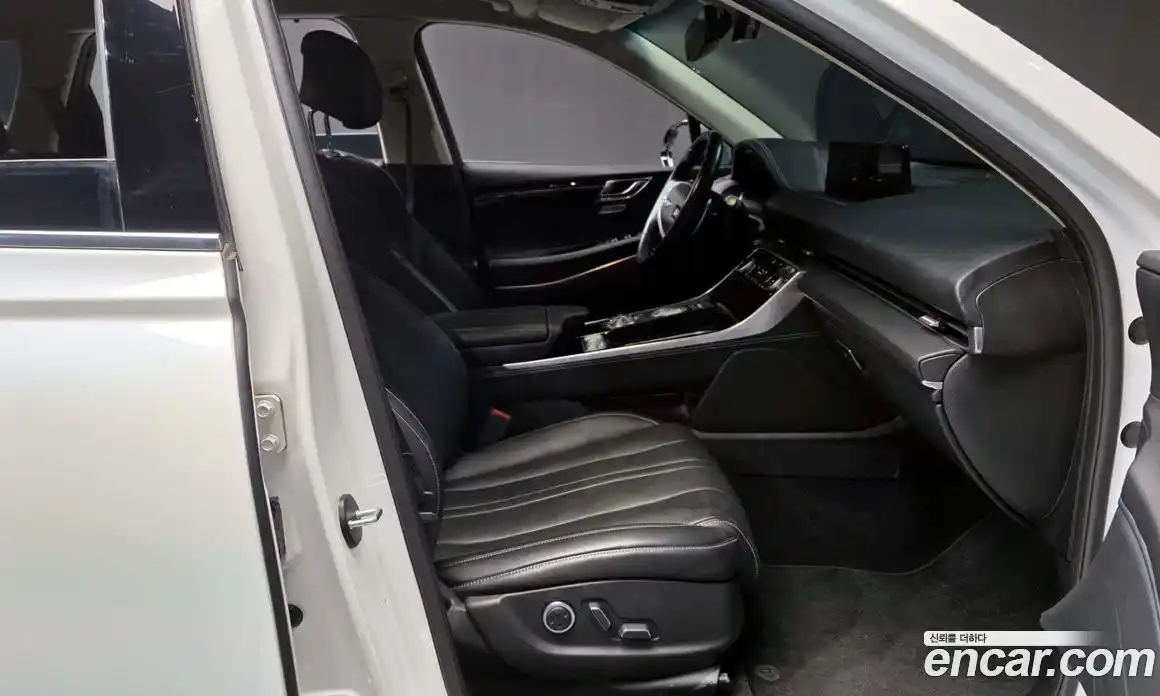 Genesis GV80 2021 2.5 Автомат в Москве № 25786, фото 17