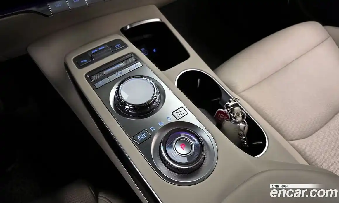 Genesis GV70 2021 2.2 Автомат в Москве № 25934, фото 3