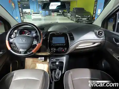 Renault QM3 2017 1.5 Автомат в Москве № 266036, миниатюра 5