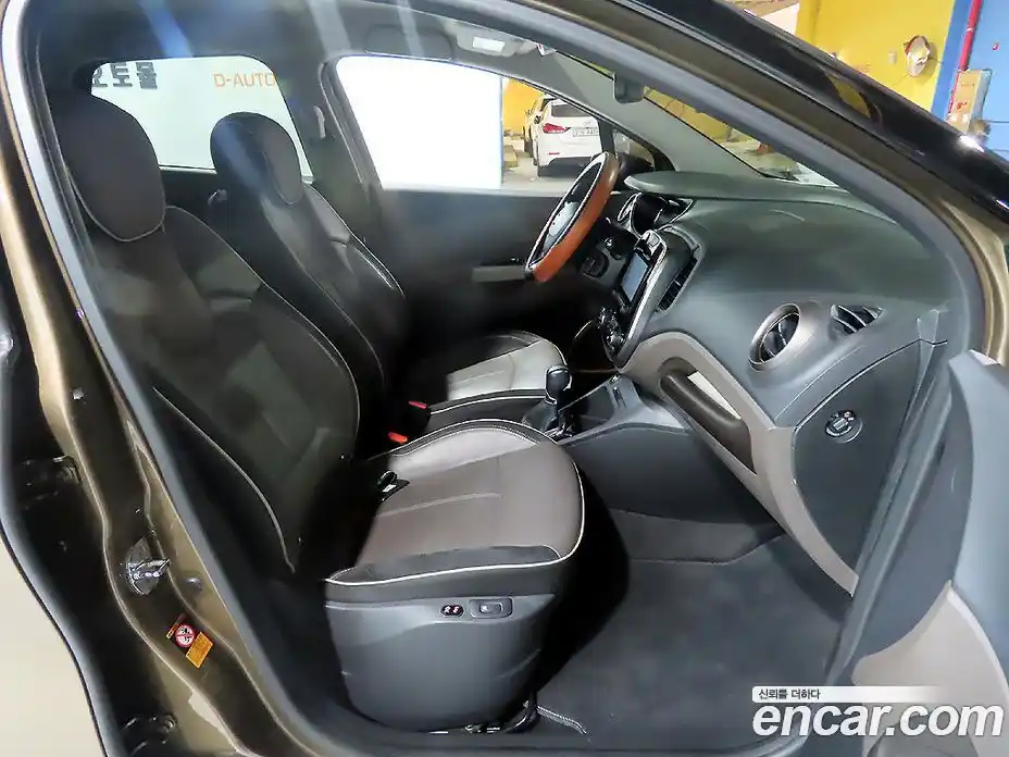 Renault QM3 2017 1.5 Автомат в Москве № 266036, фото 8