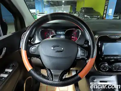 Renault QM3 2017 1.5 Автомат в Москве № 266036, миниатюра 10