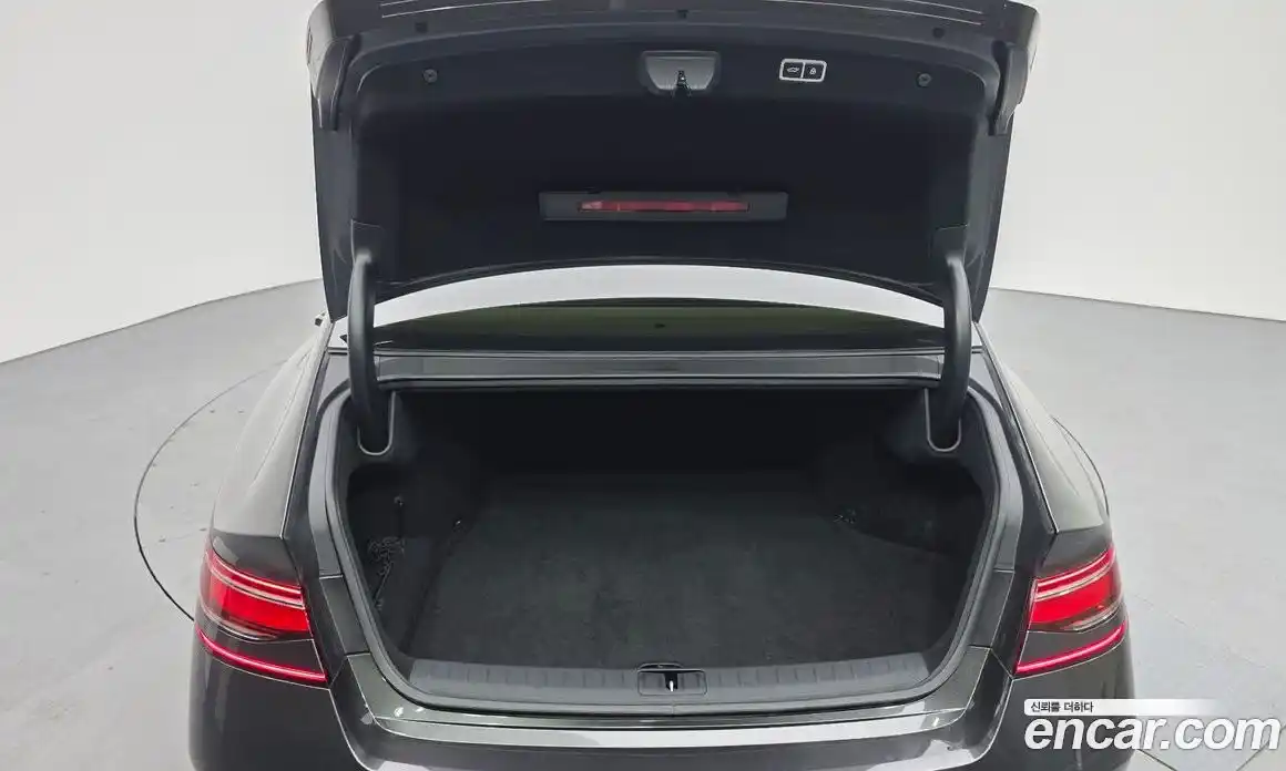 Genesis G90 2023 3.5 Автомат в Москве № 26617, фото 6