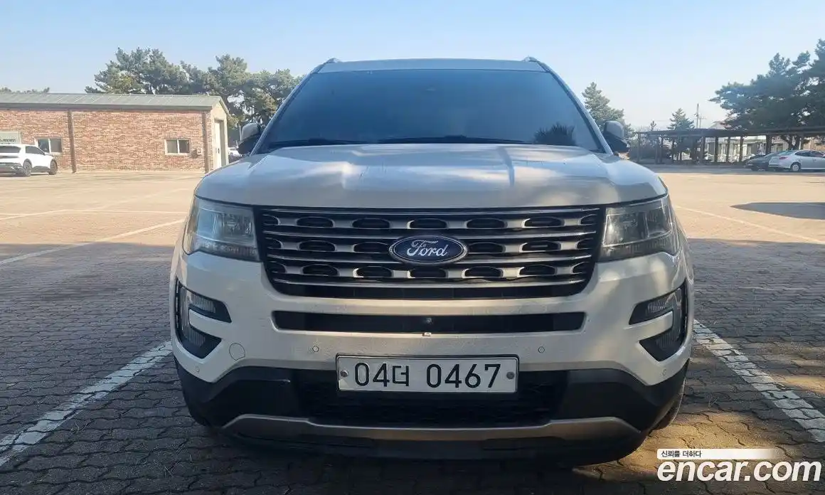 Ford Explorer 2016 3.5 Автомат в Москве № 281241, фото 1