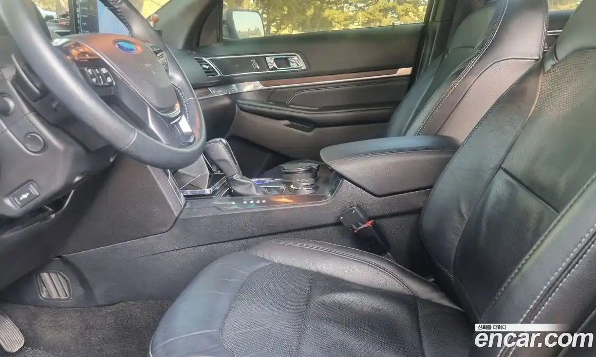 Ford Explorer 2016 3.5 Автомат в Москве № 281241, фото 13