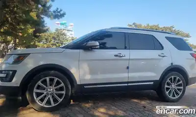 Ford Explorer 2016 3.5 Автомат в Москве № 281241, миниатюра 3