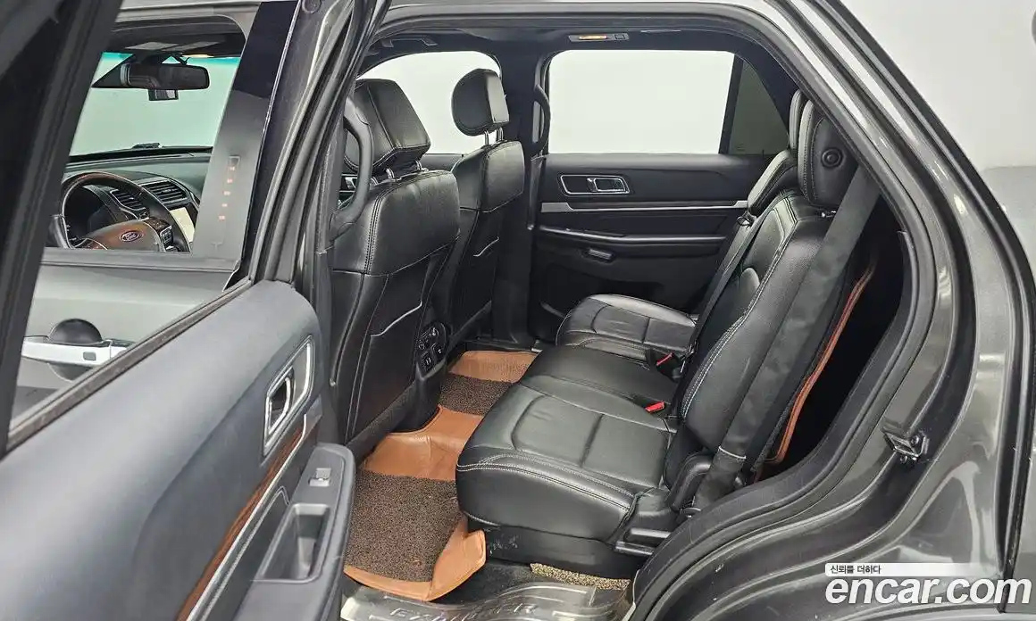 Ford Explorer 2016 2.3 Автомат в Москве № 283980, фото 12