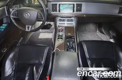 Jaguar XF 2012 2.2 Автомат в Москве № 284005, миниатюра 9