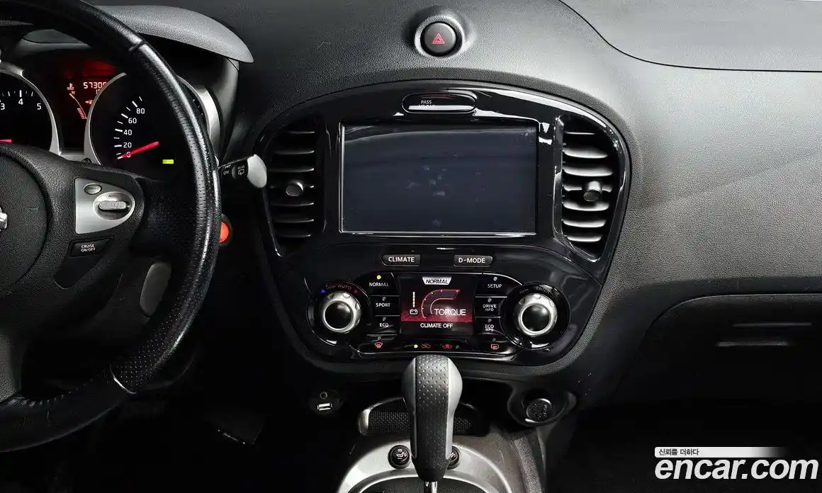 Nissan Juke 2014 1.6 Автомат в Москве № 284902, фото 14