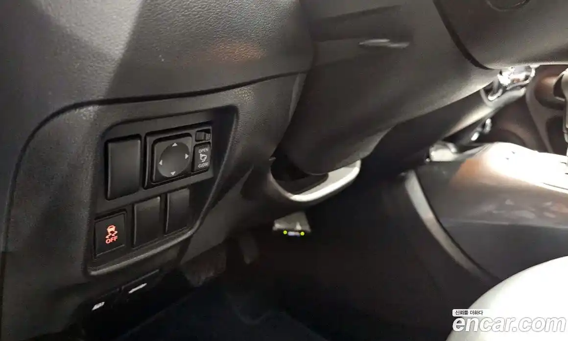 Nissan Juke 2014 1.6 Автомат в Москве № 284902, фото 4